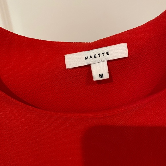 Maette red cold shoulder top size M - Picture 4 of 4